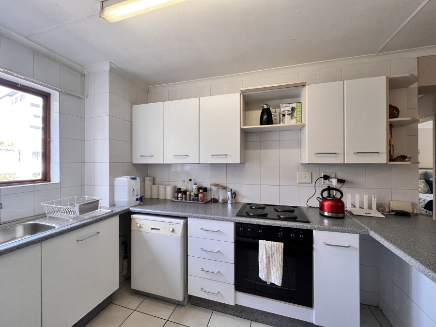 2 Bedroom Property for Sale in Sunninghill Gauteng