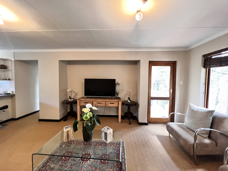 2 Bedroom Property for Sale in Sunninghill Gauteng