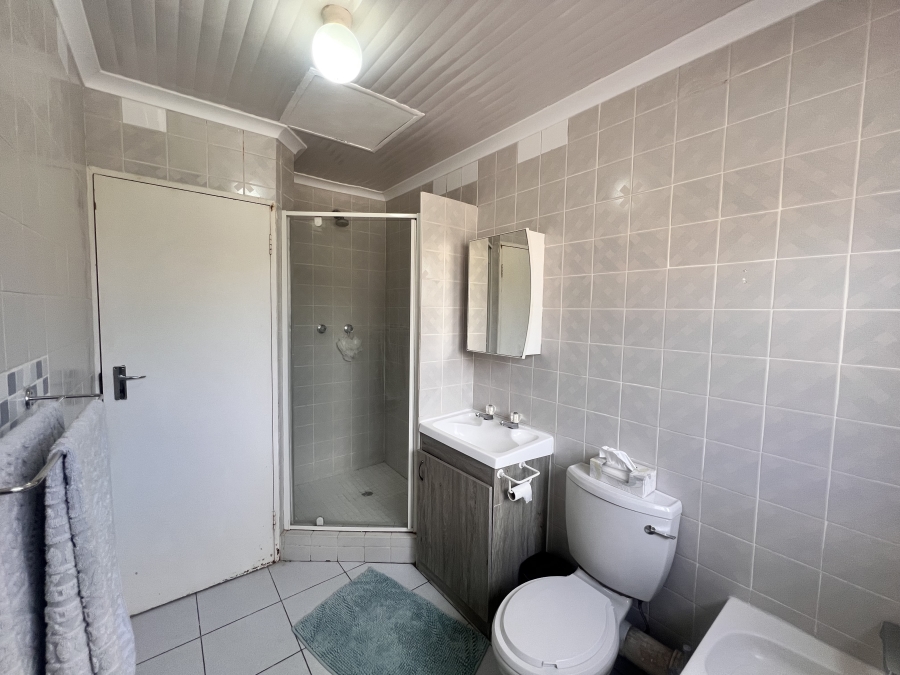 2 Bedroom Property for Sale in Sunninghill Gauteng
