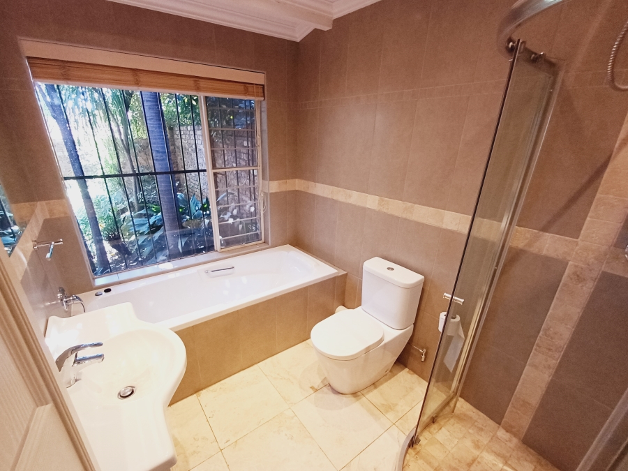 3 Bedroom Property for Sale in Faerie Glen Gauteng