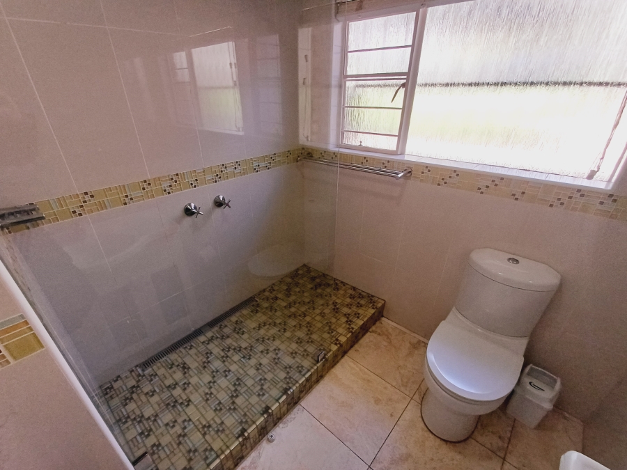3 Bedroom Property for Sale in Faerie Glen Gauteng