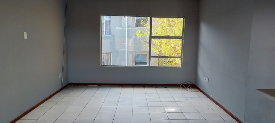 To Let 3 Bedroom Property for Rent in Suideroord Gauteng