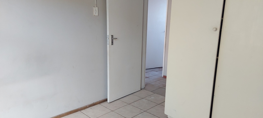 To Let 3 Bedroom Property for Rent in Suideroord Gauteng