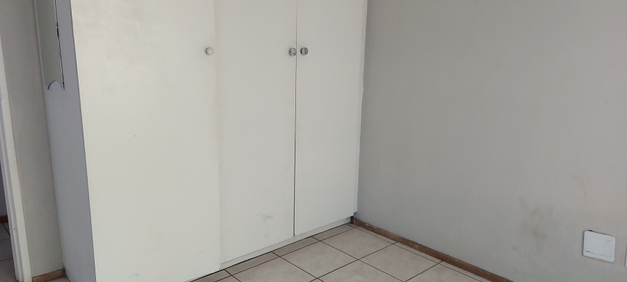 To Let 3 Bedroom Property for Rent in Suideroord Gauteng