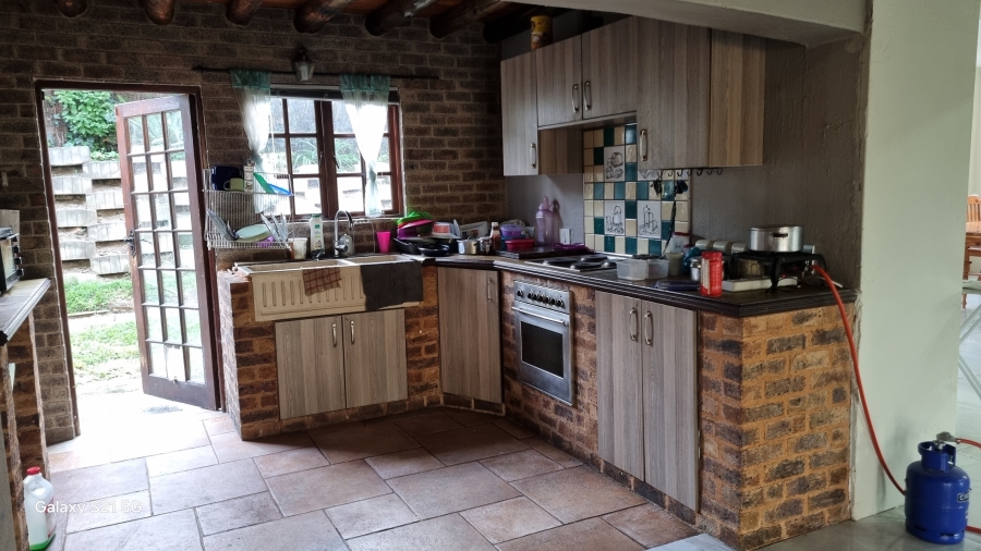 5 Bedroom Property for Sale in Buccleuch Gauteng