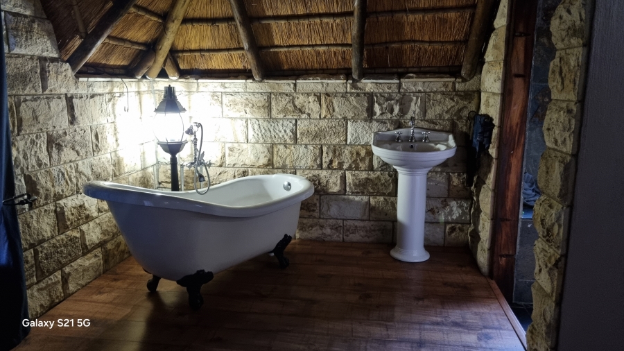 5 Bedroom Property for Sale in Buccleuch Gauteng
