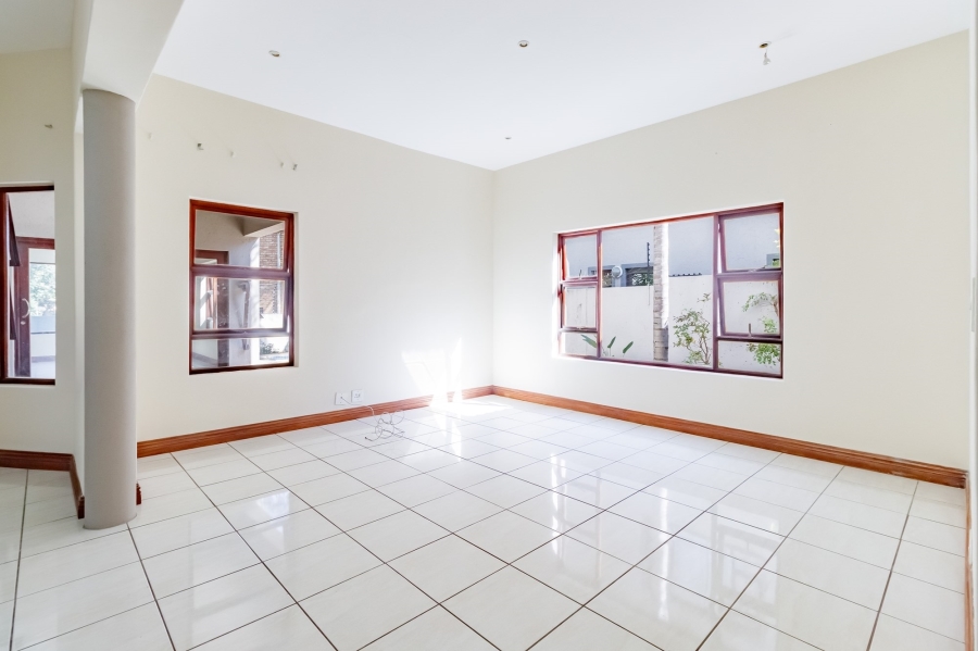 4 Bedroom Property for Sale in Craigavon Gauteng