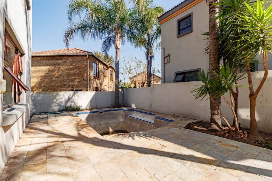 4 Bedroom Property for Sale in Craigavon Gauteng