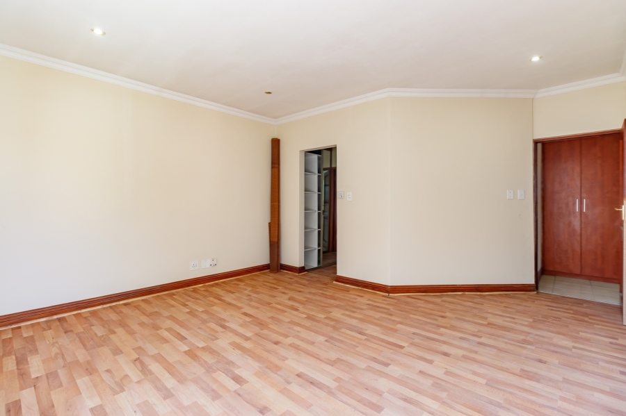 4 Bedroom Property for Sale in Craigavon Gauteng