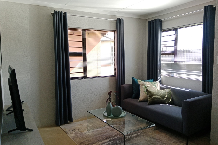 3 Bedroom Property for Sale in Soshanguve VV Gauteng