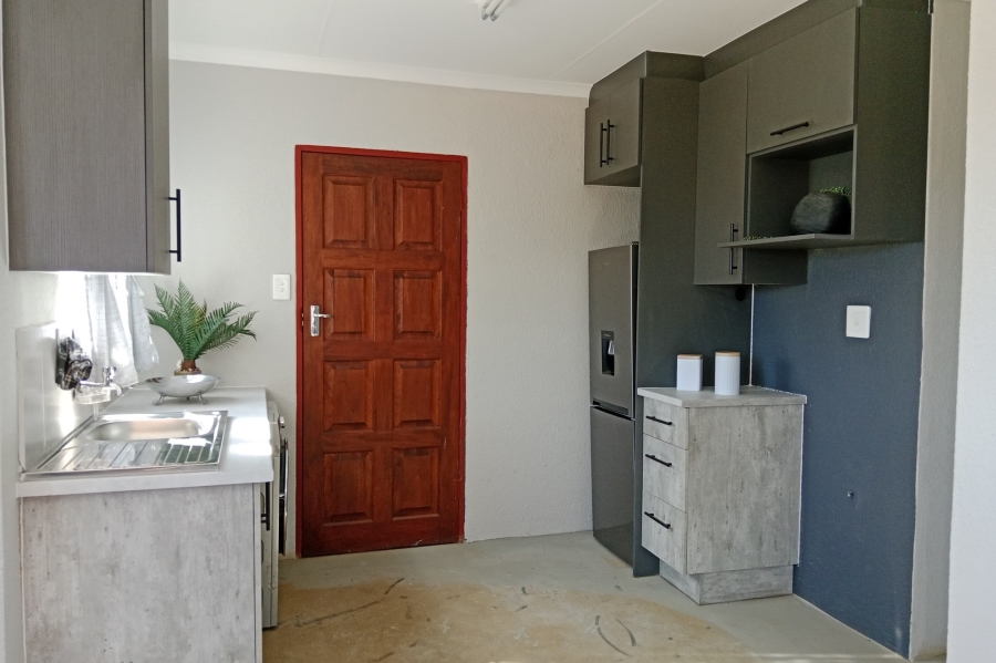 3 Bedroom Property for Sale in Soshanguve VV Gauteng