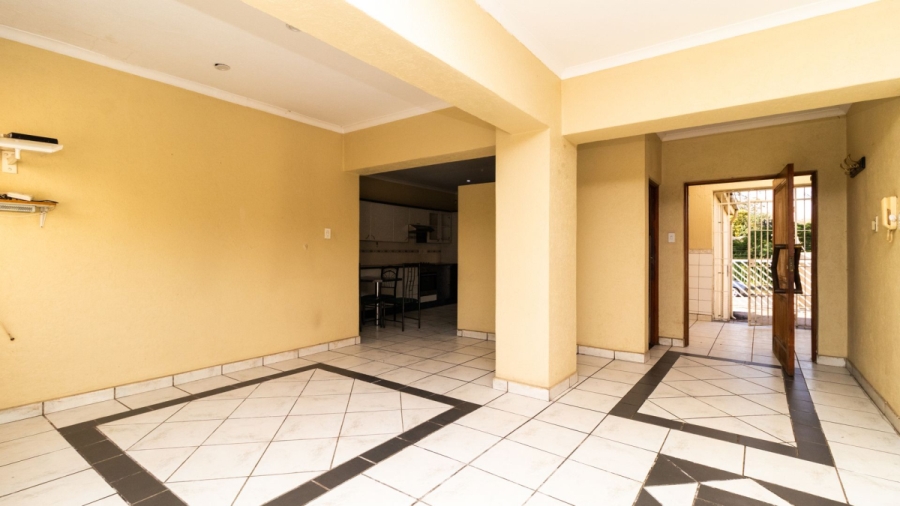 3 Bedroom Property for Sale in Edenvale Central Gauteng