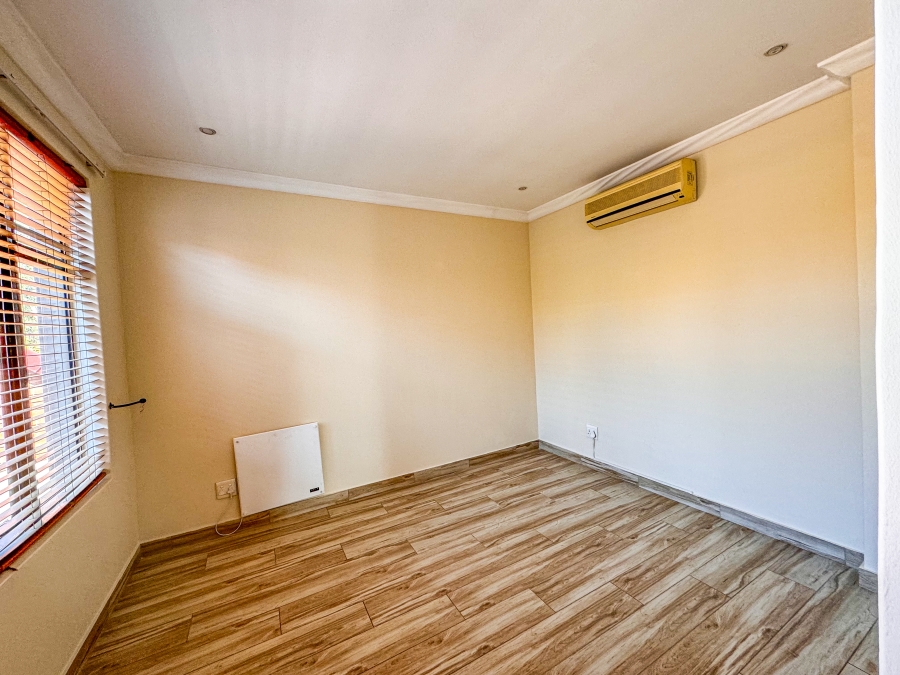 To Let 3 Bedroom Property for Rent in Willow Acres Gauteng