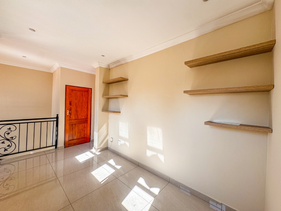 To Let 3 Bedroom Property for Rent in Willow Acres Gauteng