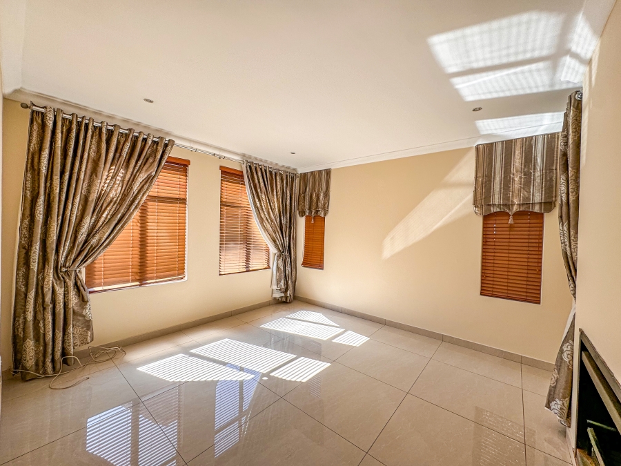 To Let 3 Bedroom Property for Rent in Willow Acres Gauteng