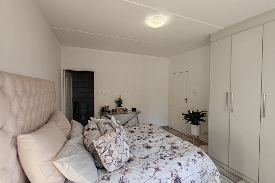 3 Bedroom Property for Sale in Lyndhurst Gauteng