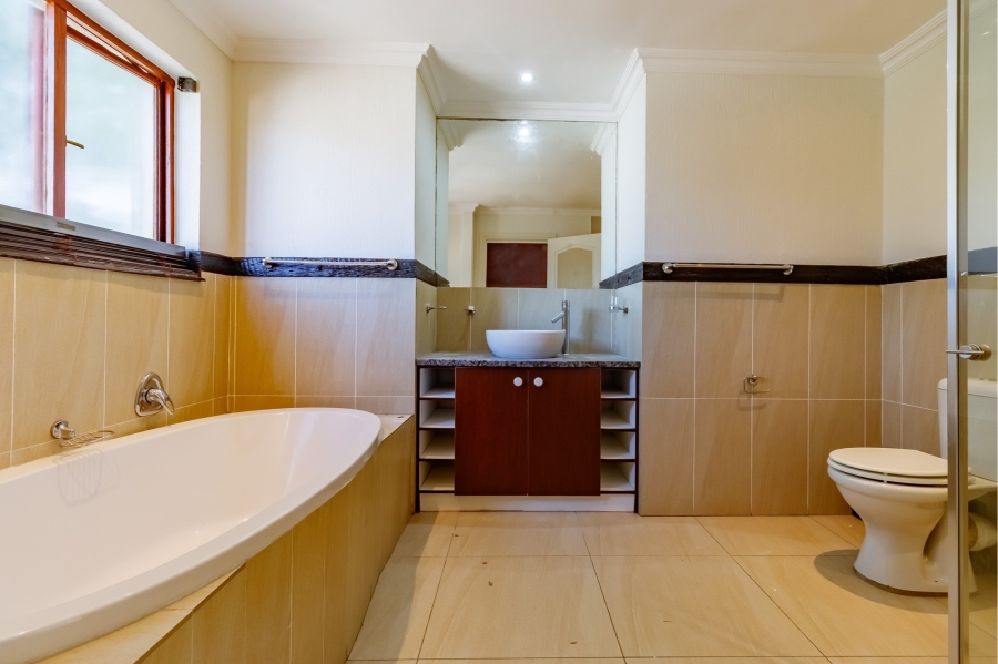4 Bedroom Property for Sale in Craigavon Gauteng