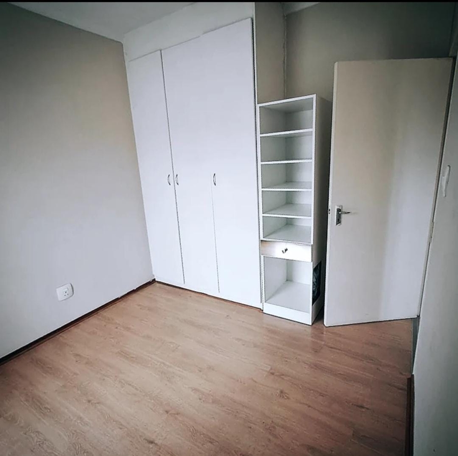 To Let 2 Bedroom Property for Rent in Noordheuwel Gauteng