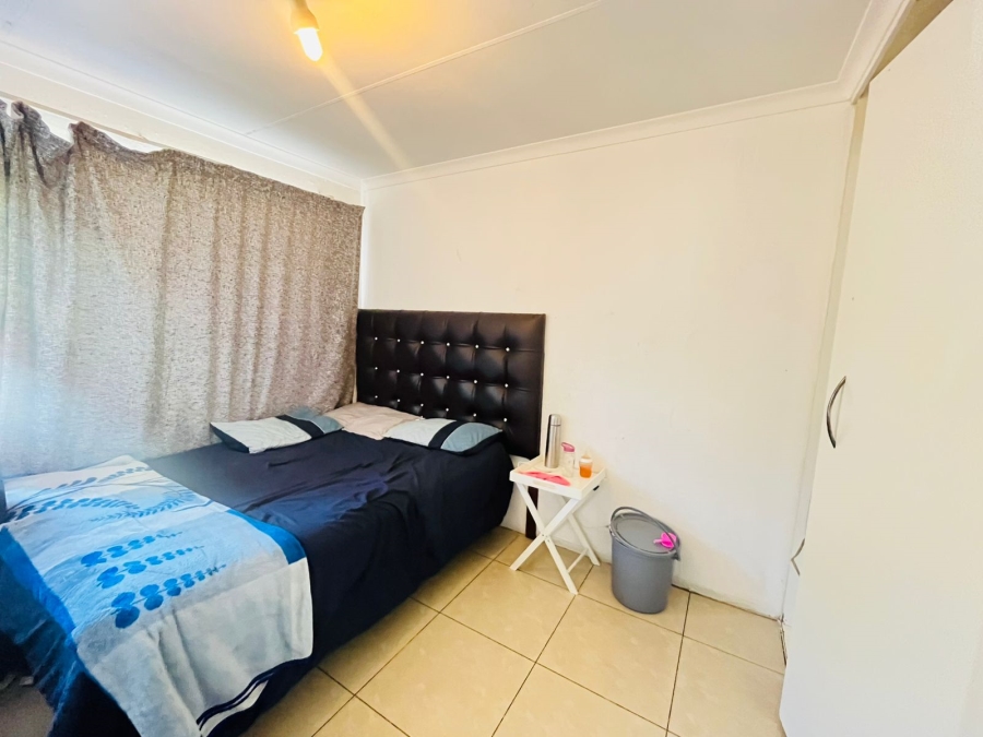To Let 2 Bedroom Property for Rent in Sunninghill Gauteng