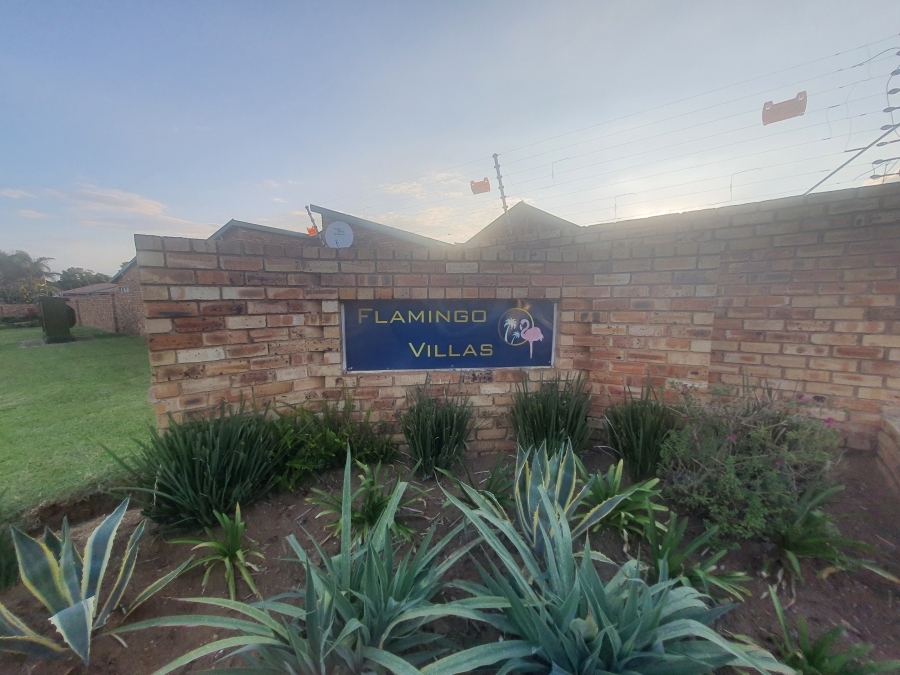 2 Bedroom Property for Sale in Groblerpark Gauteng