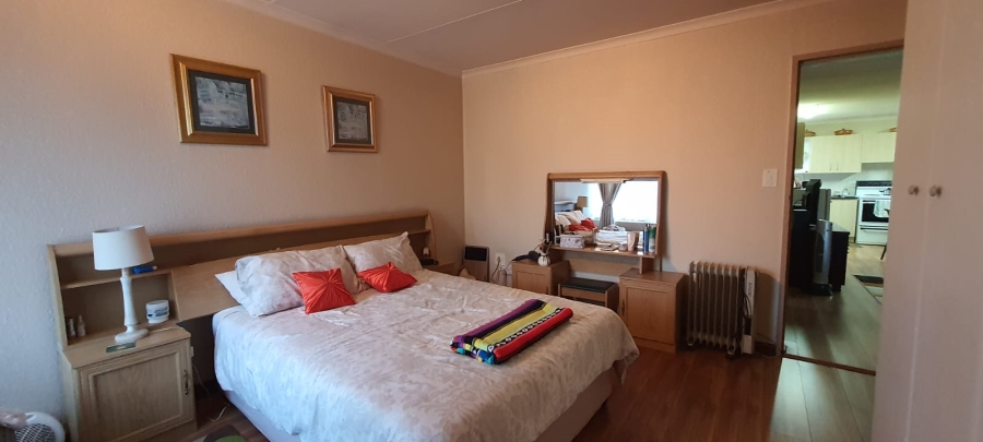 2 Bedroom Property for Sale in Groblerpark Gauteng