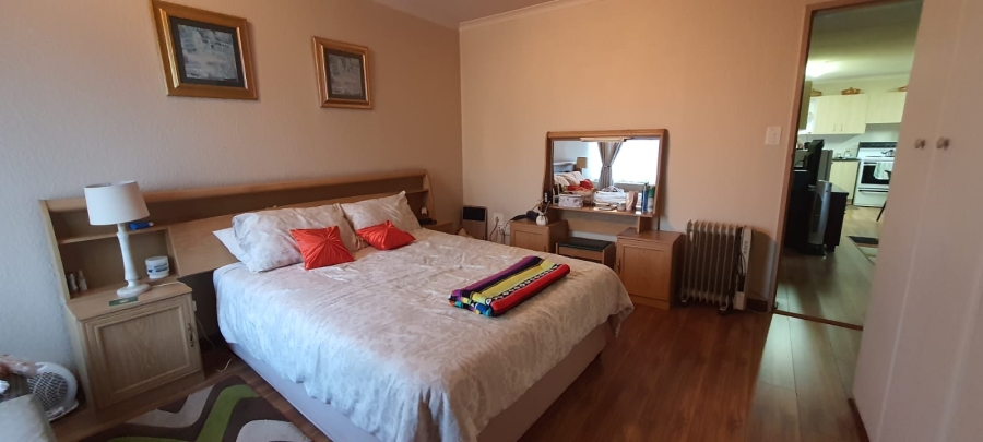 2 Bedroom Property for Sale in Groblerpark Gauteng