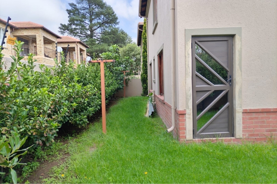 4 Bedroom Property for Sale in Noordwyk Gauteng