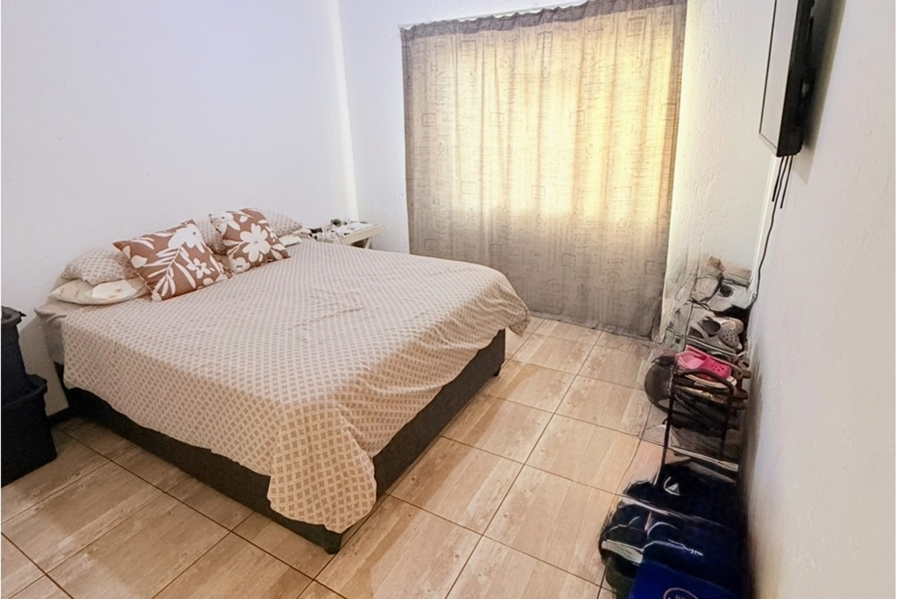 To Let 2 Bedroom Property for Rent in Paulshof Gauteng