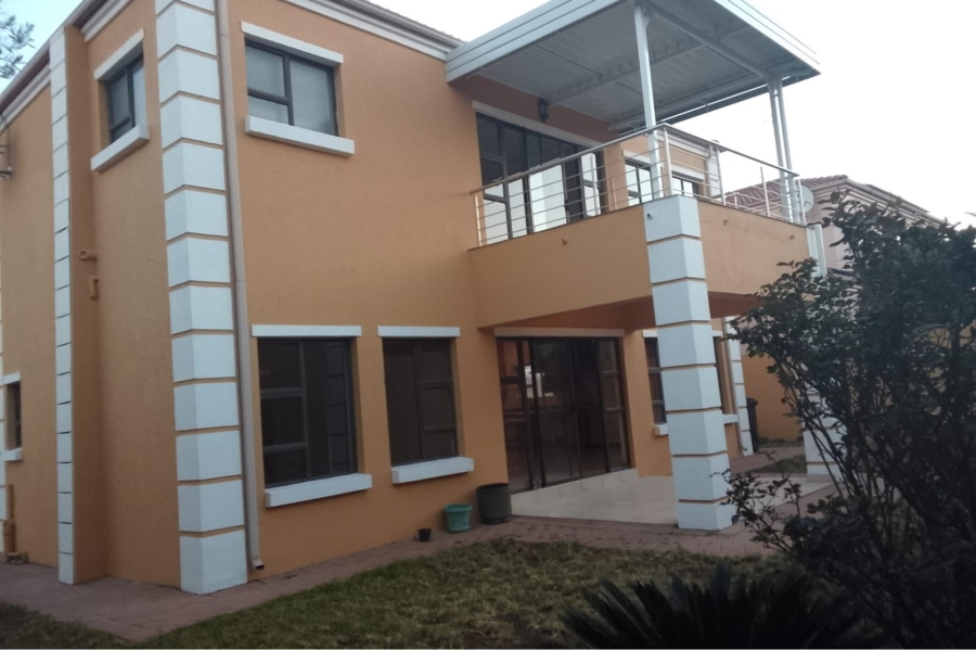 To Let 3 Bedroom Property for Rent in Kyalami Crest Estate Gauteng