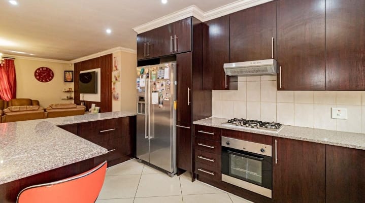 3 Bedroom Property for Sale in New Redruth Gauteng