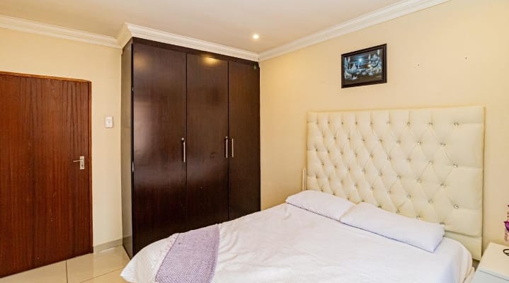 3 Bedroom Property for Sale in New Redruth Gauteng