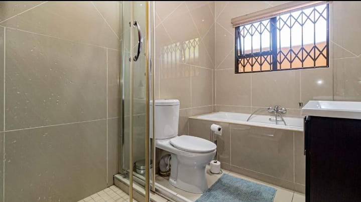 3 Bedroom Property for Sale in New Redruth Gauteng