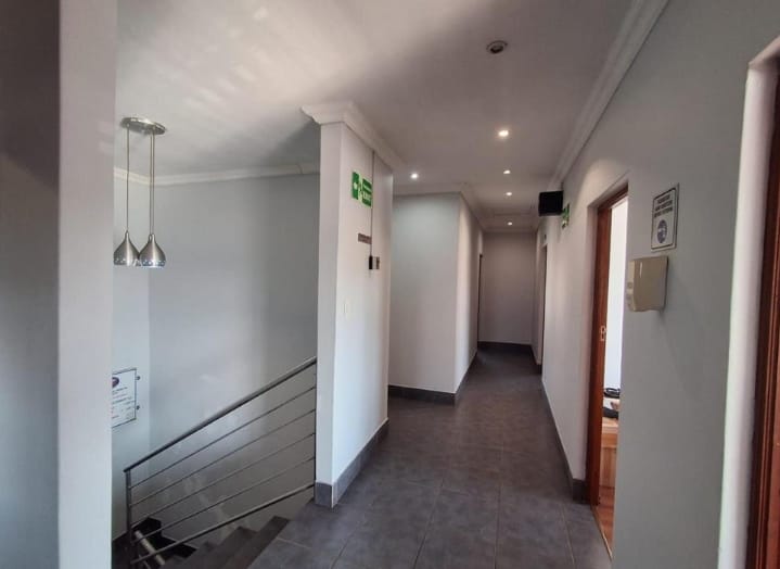 5 Bedroom Property for Sale in New Redruth Gauteng