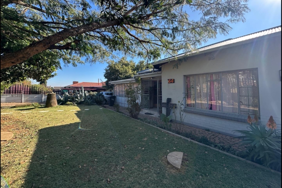 3 Bedroom Property for Sale in Wentworth Park Gauteng
