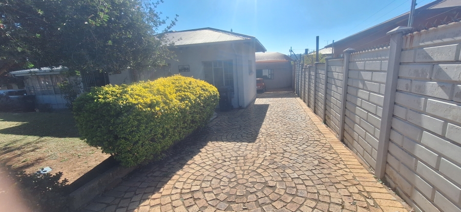 3 Bedroom Property for Sale in Wentworth Park Gauteng