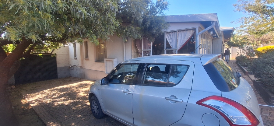 3 Bedroom Property for Sale in Wentworth Park Gauteng