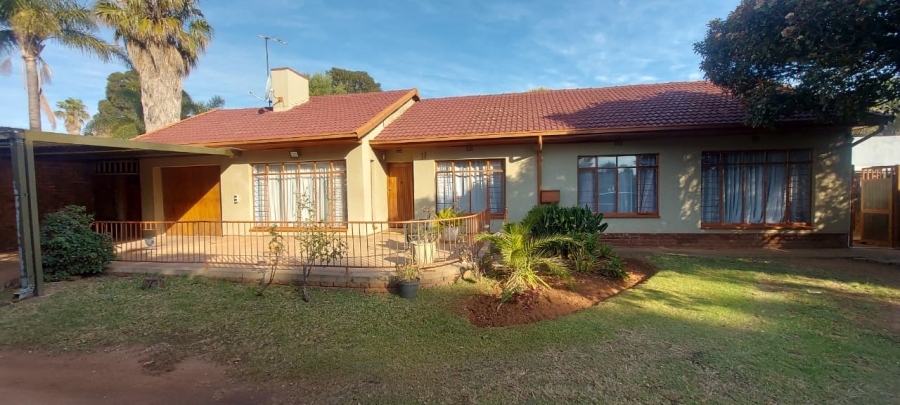 3 Bedroom Property for Sale in Birch Acres Gauteng