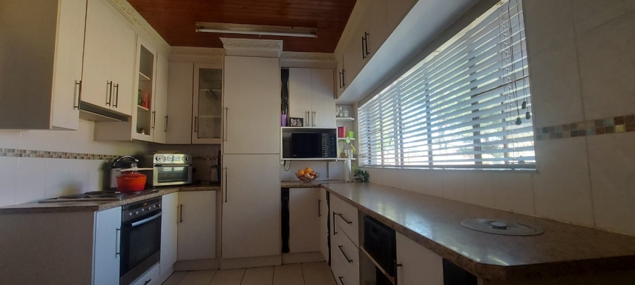3 Bedroom Property for Sale in Birch Acres Gauteng