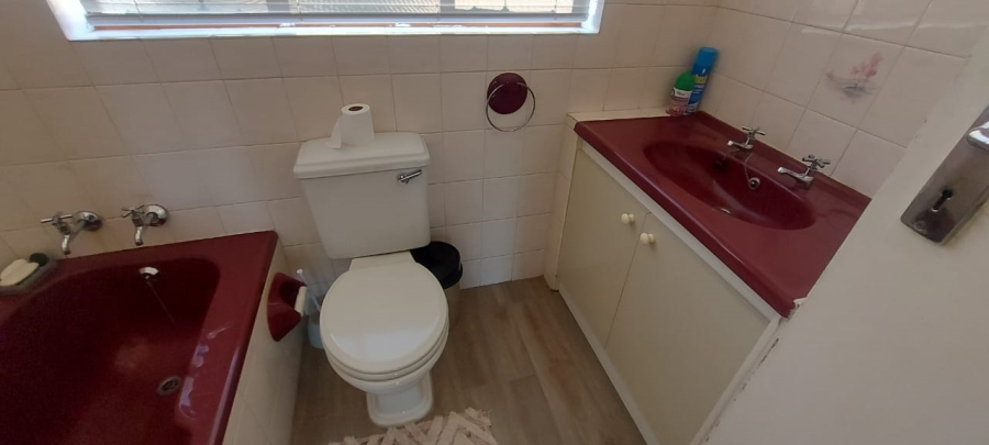 3 Bedroom Property for Sale in Birch Acres Gauteng