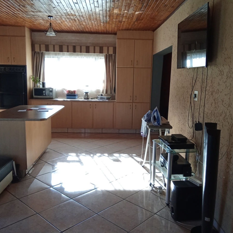 4 Bedroom Property for Sale in Mindalore Gauteng
