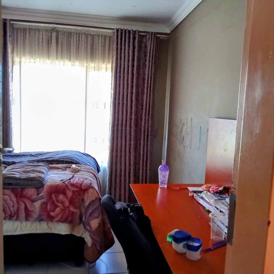 4 Bedroom Property for Sale in Mindalore Gauteng