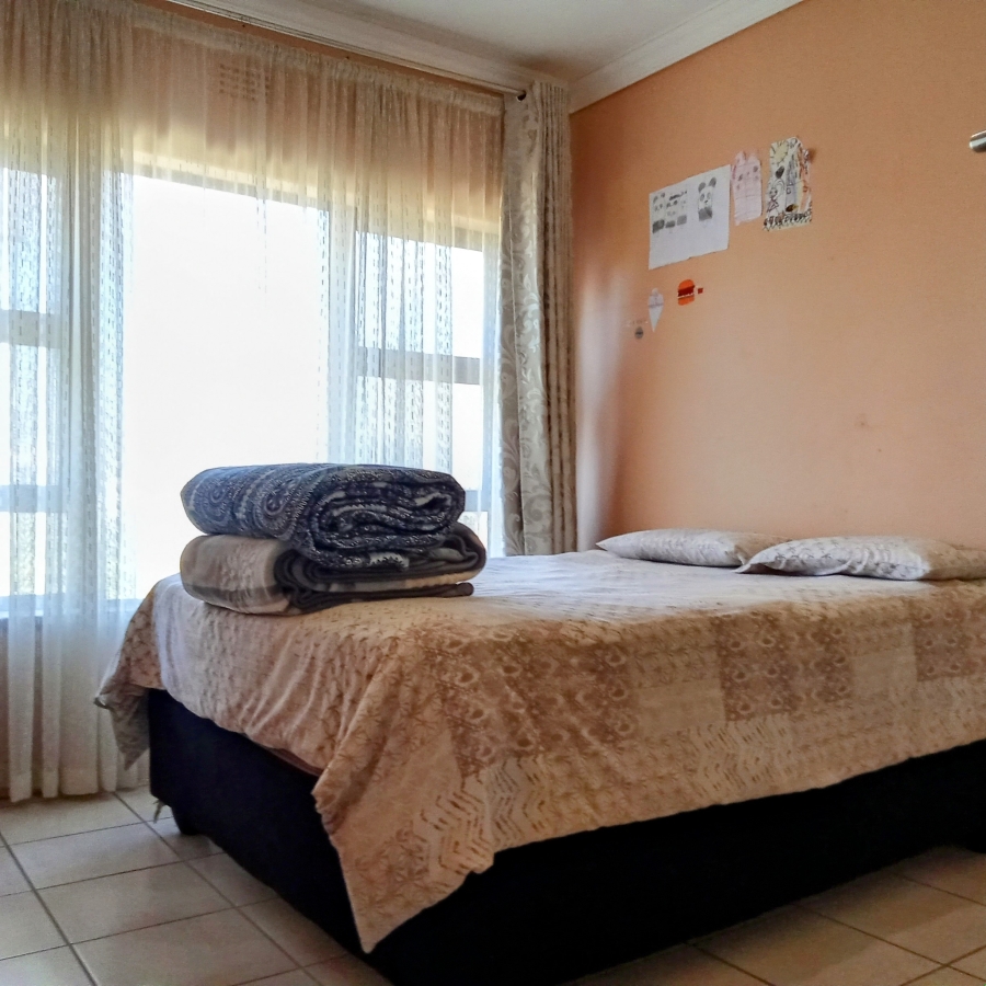 4 Bedroom Property for Sale in Mindalore Gauteng