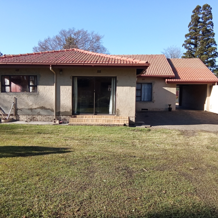4 Bedroom Property for Sale in Mindalore Gauteng
