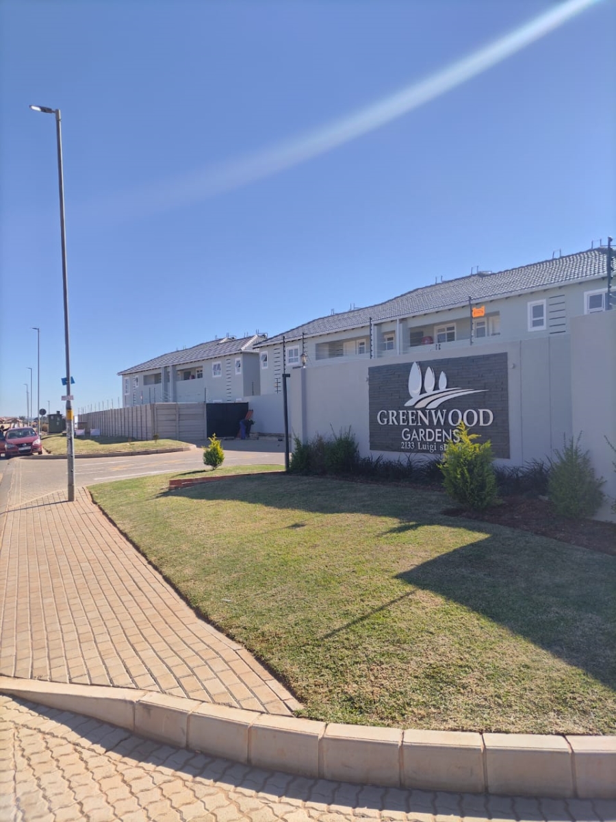 To Let 2 Bedroom Property for Rent in Alliance Gauteng