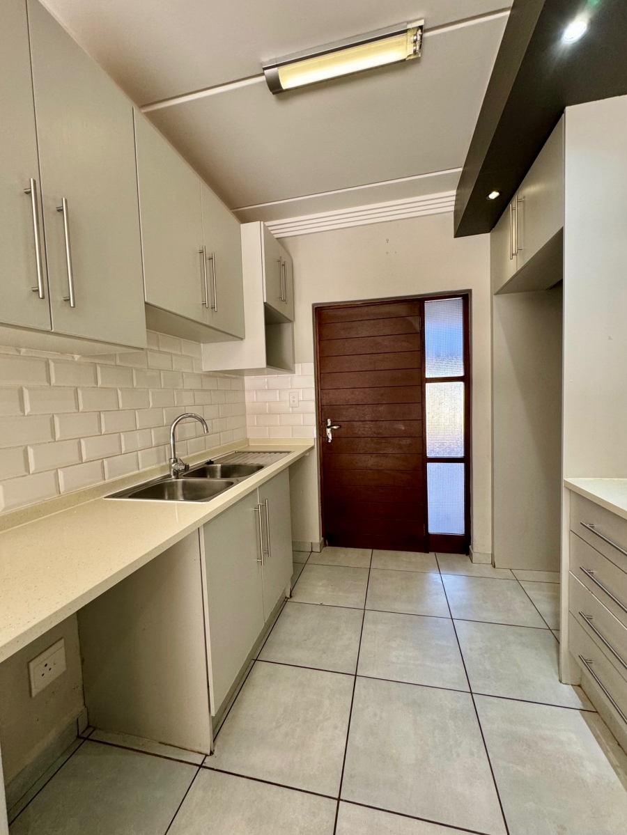 To Let 2 Bedroom Property for Rent in Eveleigh Gauteng