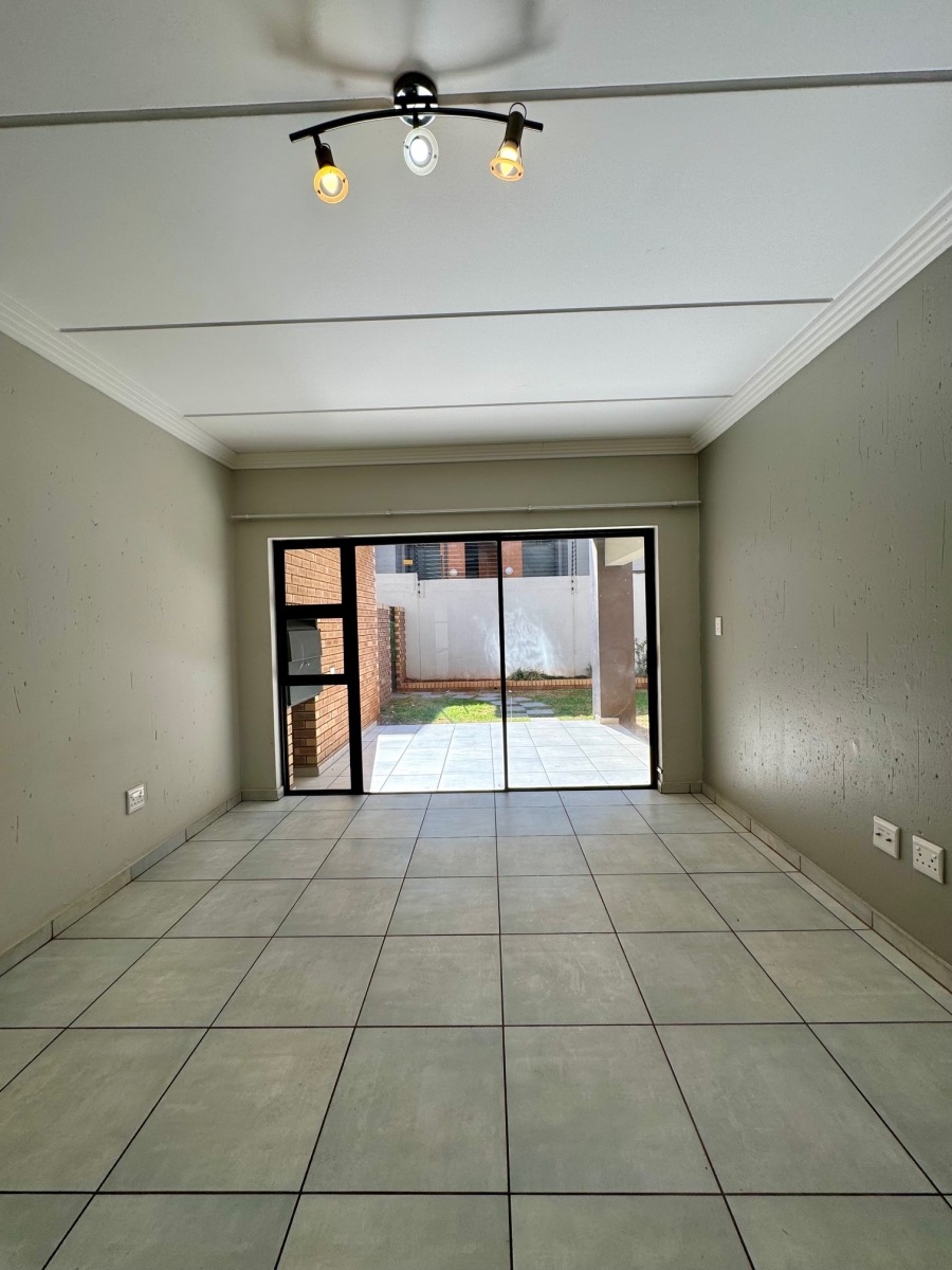 To Let 2 Bedroom Property for Rent in Eveleigh Gauteng