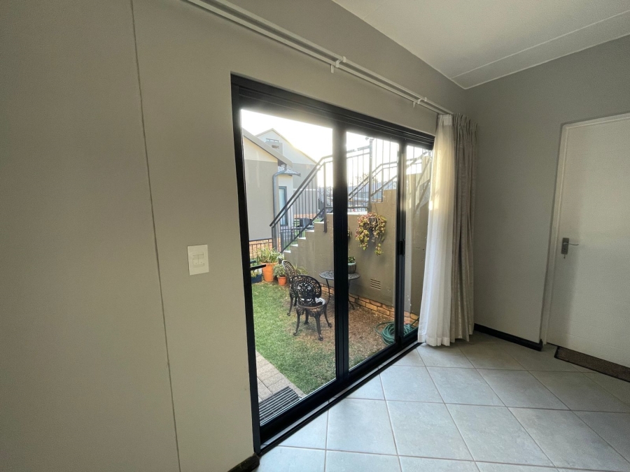To Let 2 Bedroom Property for Rent in Norton Home Estate AH Gauteng