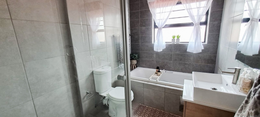 To Let 2 Bedroom Property for Rent in Witfontein Gauteng