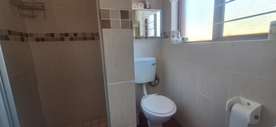 2 Bedroom Property for Sale in Noordheuwel Gauteng