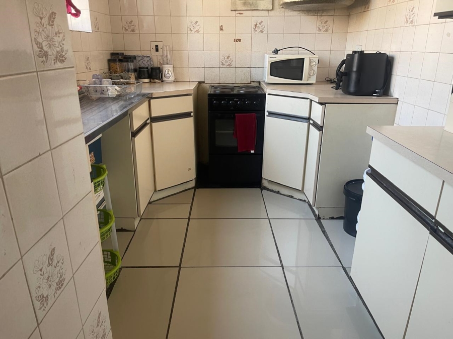 3 Bedroom Property for Sale in Sunnyside Gauteng